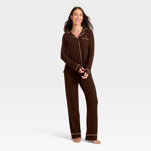 Women's Cozy Ribbed Notch Collar Long Sleeve Shirt and Pants Pajama Set - Auden™