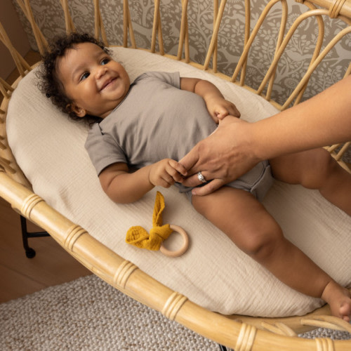 Tiny Kind Solid Short Sleeve Organic Cotton Bodysuit - Taupe, 0-3 M
