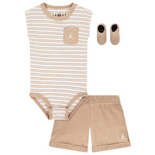 Jordan Essentials Striped 3 Piece Box Set