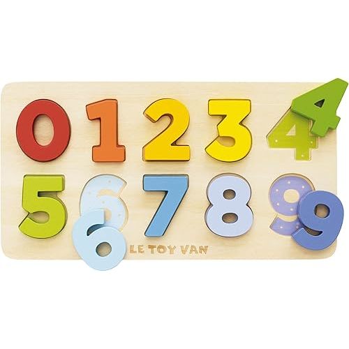 Le Toy Van - Wooden Figures Counting Puzzle Toy | Suitable for Age 18+ Months