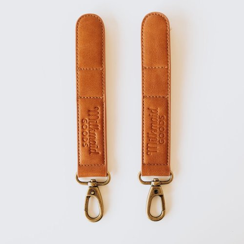 Brooklyn Backpack Stroller Clips in Cognac – Milkmaid Goods