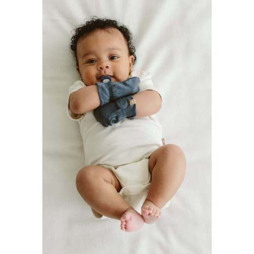Stay On 3-Pack Mitts, Midnight + Gridlock + Desert Mist - Goumi | Maisonette