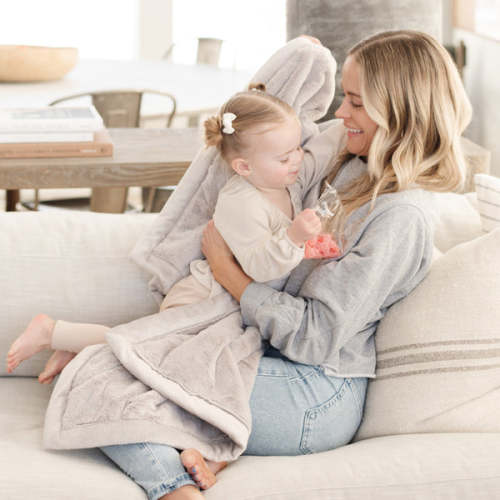 Feather Lush Receiving Blanket – Saranoni