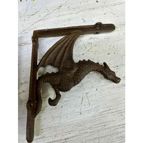 Rustic Shelf Brackets Dragon Motif