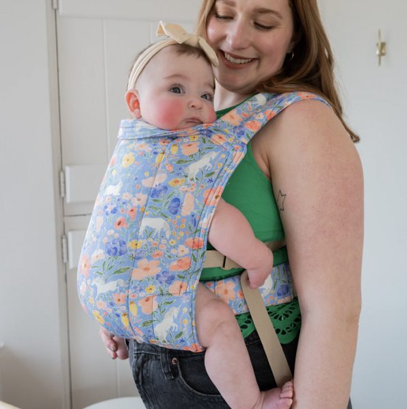 Charm Lark Baby Carrier (10-45 lbs) | Unicorn Floral | hope&plum