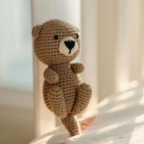 Willow the Water Otter - Bitsy Crochet Stuffed Animal – Bitsy Zoo