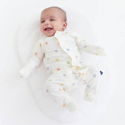 festive balloons CloudStretch™ magnetic footie – Magnetic Me