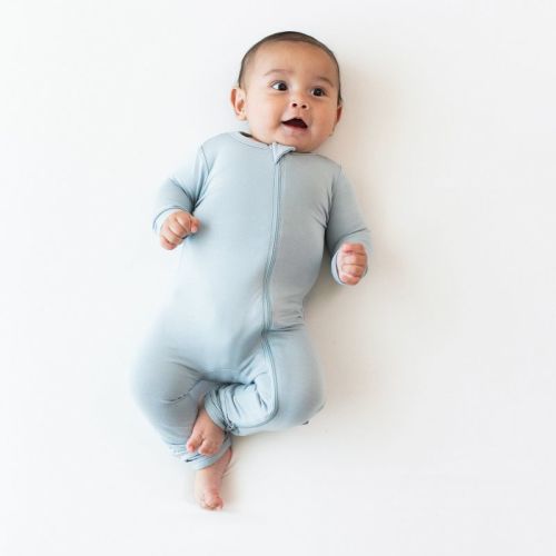 Kyte Baby Zippered Romper In Fog - NB