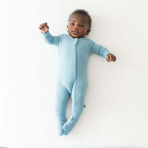 Ribbed Zipper Footie in Dusty Blue (Newborn)