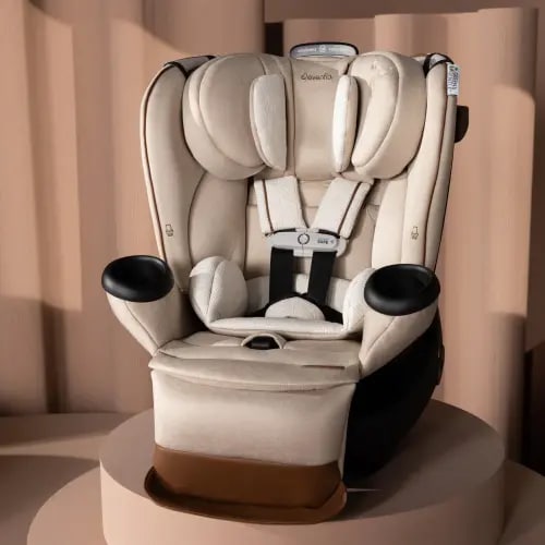 Limited Edition Revolve360 Extend
Rotating All-in-One Convertible Car Seat