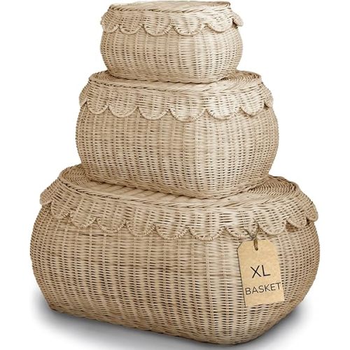BEBE BASK Large Scalloped Basket Set Of 3 - Hand-Woven & Award-Winning Scallop Basket - XXL - Extra Large for Blankets 22 x 16 x 10 In - Elegant Wicker With Scalloped Edge Lid (Natural)