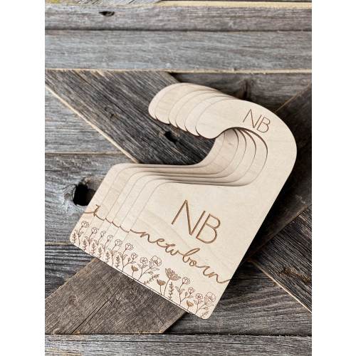 Baby Closet Dividers Nursery Closet Clothes Divider Size Markers for Babies Baby Shower Gift Wood Baby Clothes Hangers Closet Organizer
