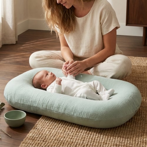 Little Manta Pastel Baby Lounger Nest