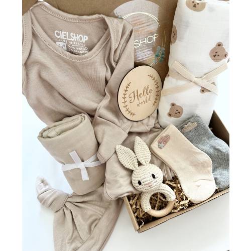 Newborn Gift Set For Boy & Girl | Gift For New Parents | Baby Shower Gift | Baby Gift Box | 8pc Baby Shower Bundle |  Pregnancy Gift Set