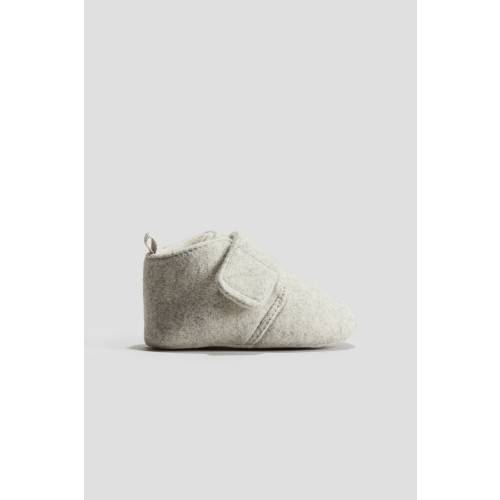 SOFT SLIPPERS