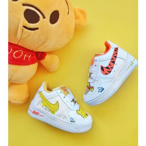 Pooh super cute baby shoes