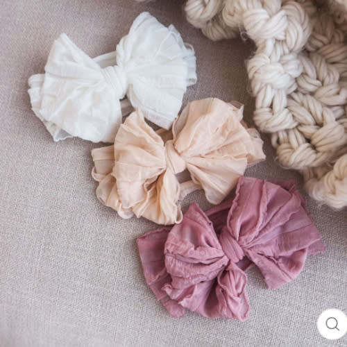 Large Ruffle Knit Bow