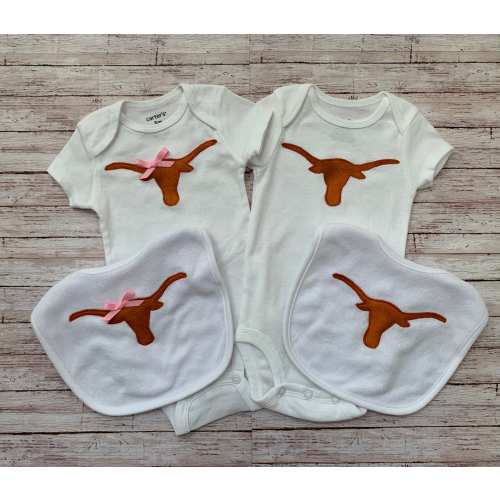 Texas Longhorn Baby Set - Girl or Boy - UT Baby gift - Longhorn Baby Bodysuit Bib