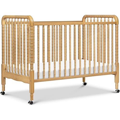 DaVinci Jenny Lind 3-in-1 Convertible Crib in Honey, Removeable Wheels, Greenguard Gold