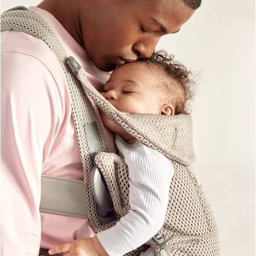 BabyBjörn Baby Carrier Free