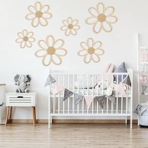 Thyle 6 Pcs Daisy Wall Decor Wooden Daisy Wall Art Flowers Signs Hanging Plaque for Home Nursery Bedroom Farmhouse Bathroom Decorations Housewarming Gifts(Wood Color)
