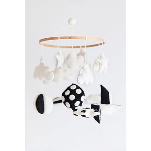 Black and White Mobile/High Contrast Baby Mobile/Monochrome Baby Decor/Gender Neutral Baby Nursery