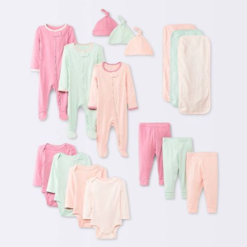 Baby Girls' Layette Gifting Bundle - Cloud Island™ Pink Newborn