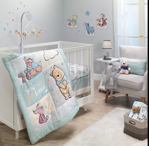 Winnie the Pooh Hugs 3-Piece Crib Bedding Set