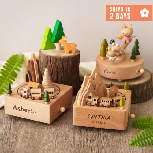 Personalized Wooden Train Music Box, Baby Shower Gift, 1st Birthday Gift, Keepsake Gift for Kids, Newborn Gifts, Engraved Name Music Box