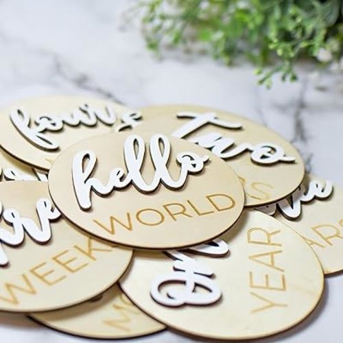 Wooden 3D Monthly Milestone Discs for Baby Photos (20 pcs Set), First Year Monthly Milestone Marker, Includes 1-5 Years, Natural Stained