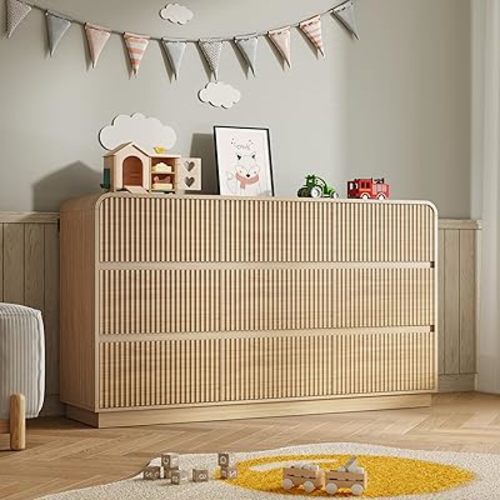 BORNOON Dresser for Bedroom with 9 Drawers, Fluted Chest of Drawers with Round Curved Corner, Hidden Handles, Modern Wood Storage Organizer for Bedroom, Nursery, Living Room