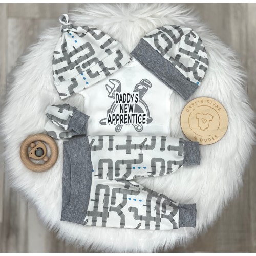 Boys Plumber baby outfit, Newborn Coming Home Outfit, Plumber Daddy boys Outfit, Baby Shower Gift,   Boy&#39;s Set
