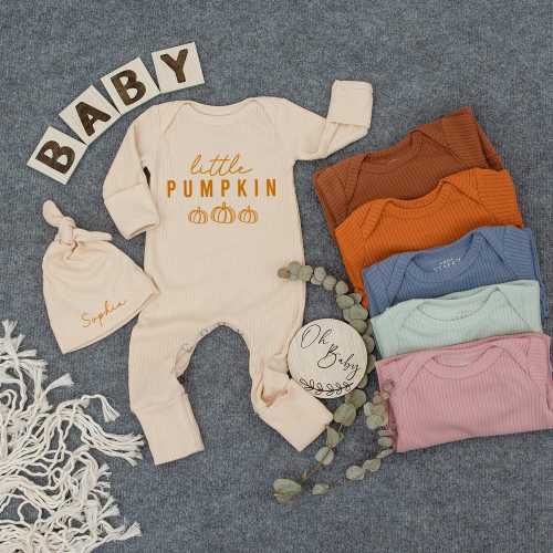 Little Pumpkin Baby bodysuit and hat set, Newborn set, Baby Shower Gift, Coming Home, Long Sleeve Bodysuit, Baby Announcement Outfit, fall