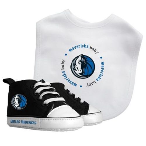 Baby Fanatic 2 Piece Bid And Shoes - Nba Dallas Mavericks - White Unisex Infant Apparel
