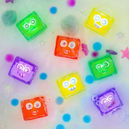 Glo Pals Light-Up Cubes