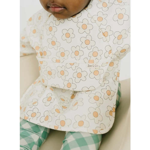 sleeved catch-all bib // daisy