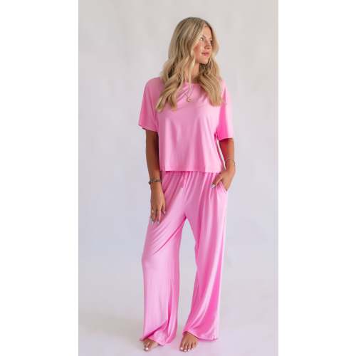 Womens T-Shirt Lounge Set in Pretty Pink