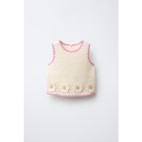 CROCHET KNIT TOP WITH FLOWERS - Ecru | ZARA United States