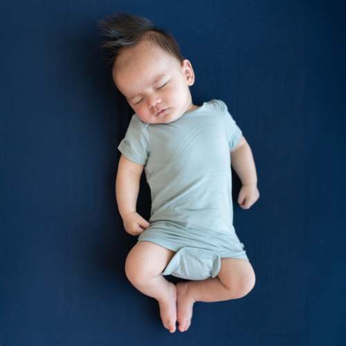 Kyte Baby Bodysuit in Fog | 0-3 Months
