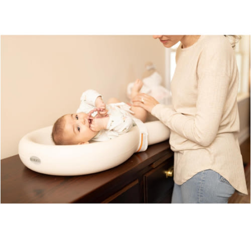 Keekaroo Peanut Changer Baby Vanilla– The Original Made in USA Easy-to-Clean Changing pad and The only Shell Over Foam, Fully Water Repellant