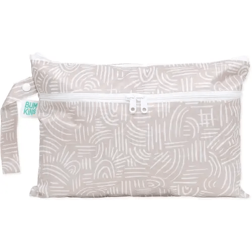 Bumkins Waterproof Wet Dry Clutch Bag for Baby, Travel, Swim Suit, Cloth Diapers, Pump Parts, Pool, Gym Clothes, Toiletry, Hook to Stroller, Daycare, Zip Reusable Bag, Packing Pouch, Boho Beige
