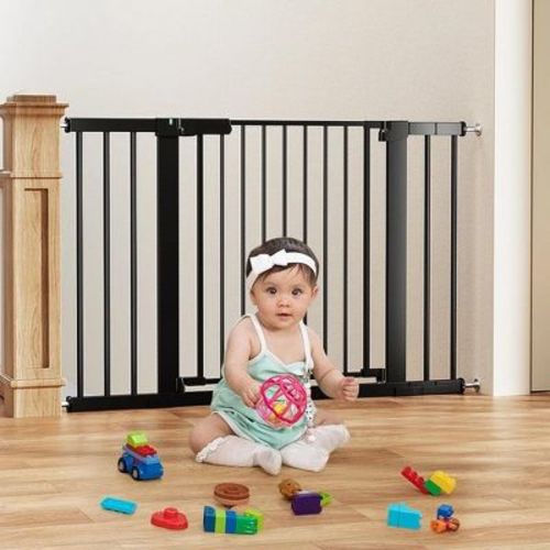 GOTGELIF Baby Safety Gate 29.5"-46" Wide with Safety Indicators Auto Close Pet Gate Black