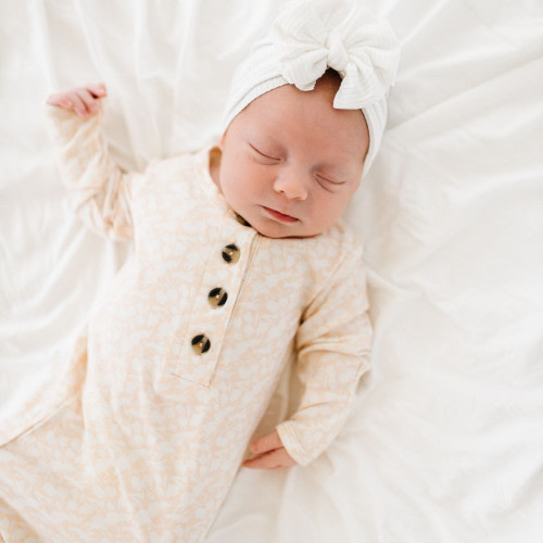 Bunny Knots Headwrap - Ivory, Newborn
