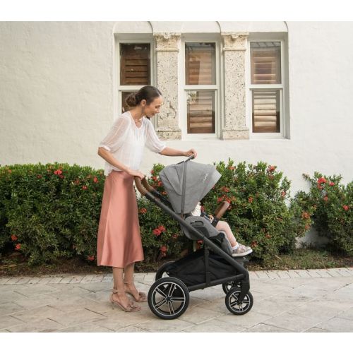 Nuna MIXX™ Next + PIPA™ RX Travel System