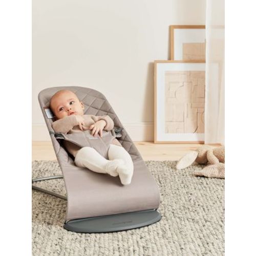 Bouncer Bliss—cozy for your newborn | BabyBjörn