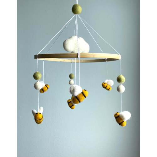 Garden Bee  Mobile/ woodland mobile/Bumble Bee Mobile/ Pom Pom mobile/ felt baby mobile girl/ crib mobile boy/ nursery mobile/ newborn gift