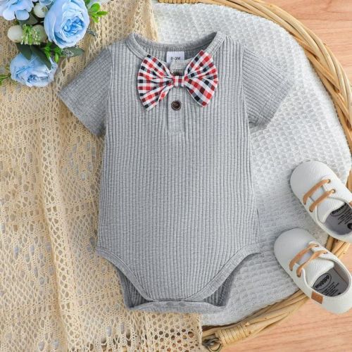 PatPat Baby Boy Bow Tie Decor Short-sleeve Ribbed Bodysuit