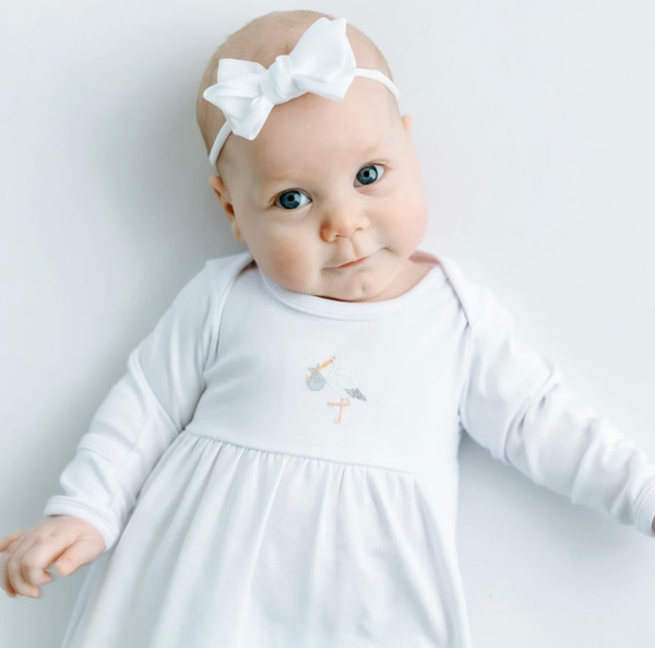 Vintage Stork Gathered Gown - White – Magnolia Baby