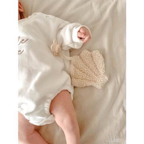 Sea shell dummy comforter, sea shell, newborn comforter, dummy comforter.