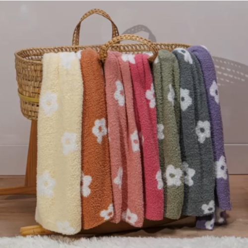 Daisy Blanket- Receiving – The Styled Collection